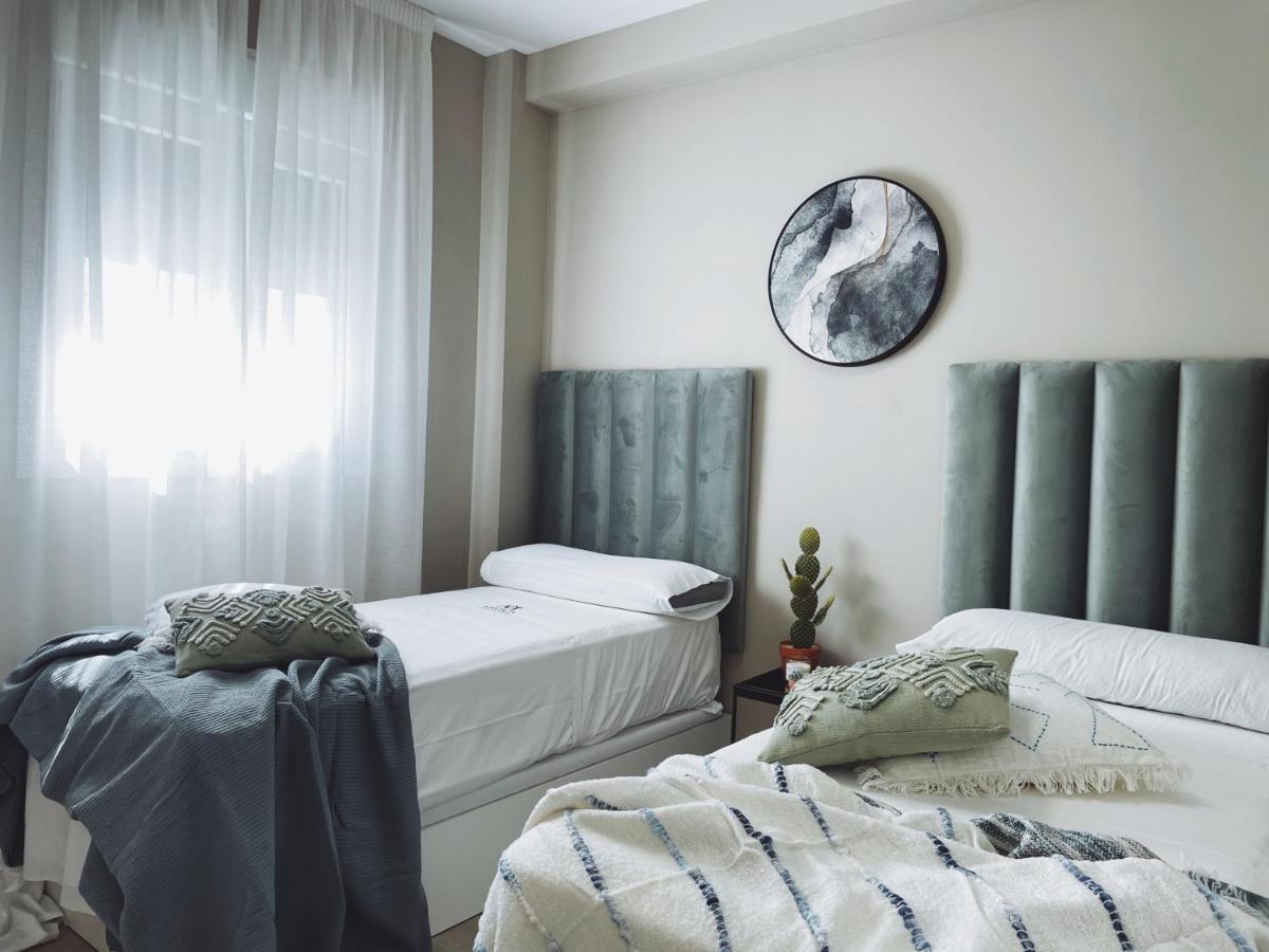Apartamentos Martalia Namar Centro Ронда Экстерьер фото