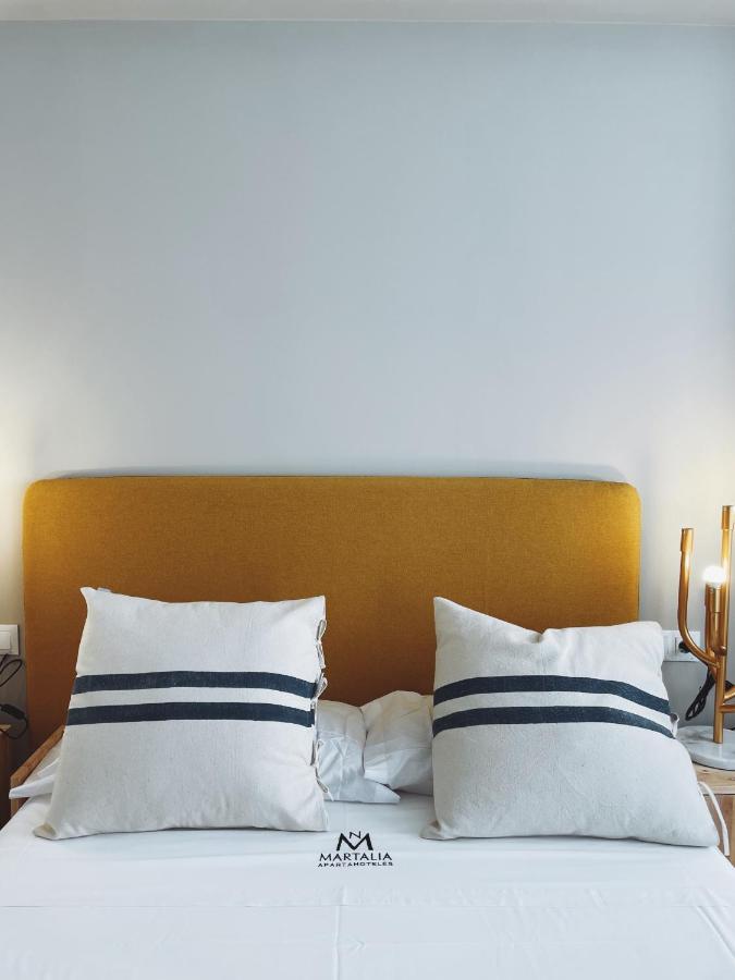Apartamentos Martalia Namar Centro Ронда Экстерьер фото
